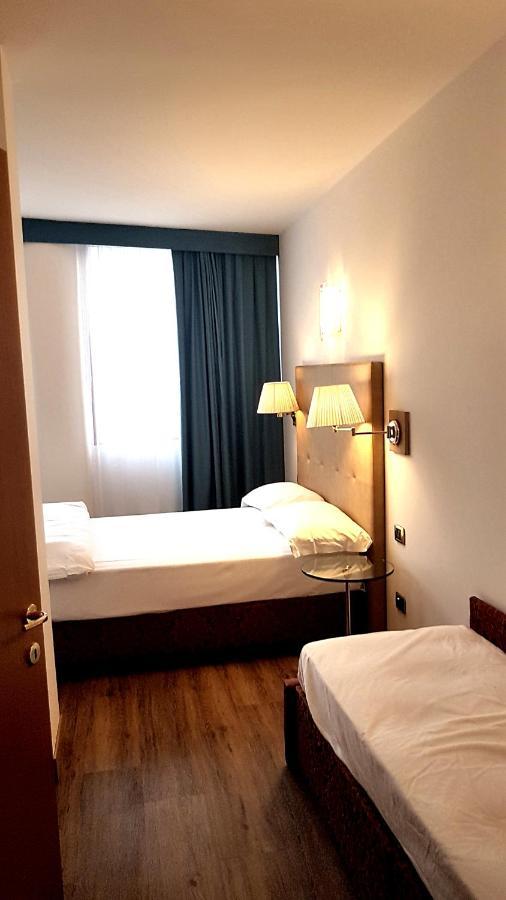 Quarto Executivo Individual
