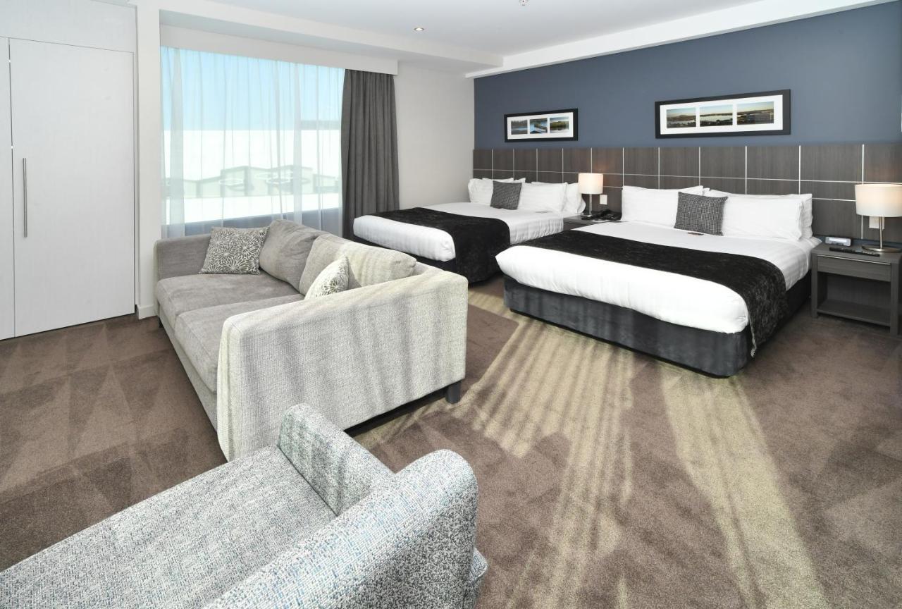 Twin Studio Apartment