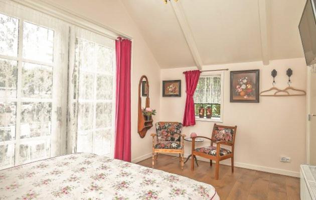 Kamer met Queensize Bed