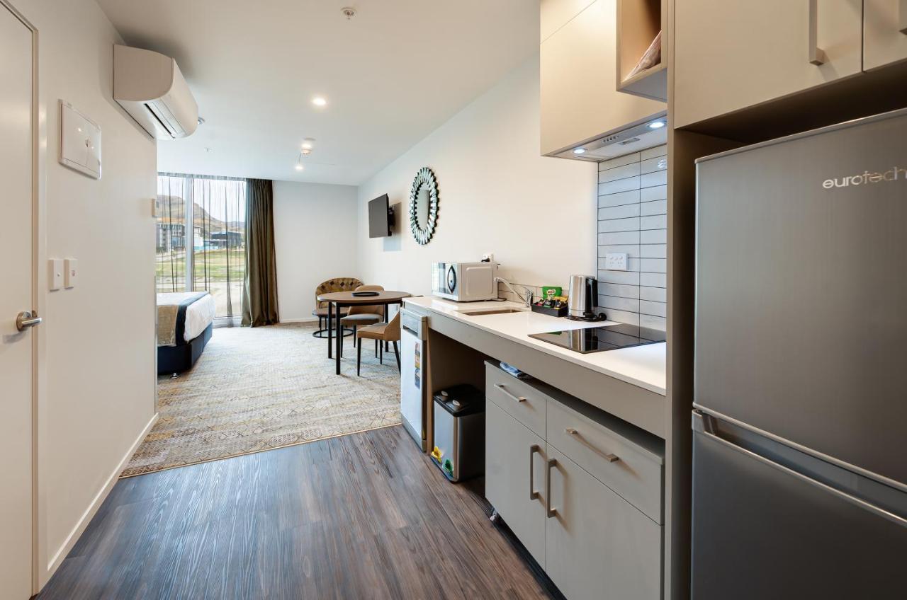 Studio Apartment Accessible
