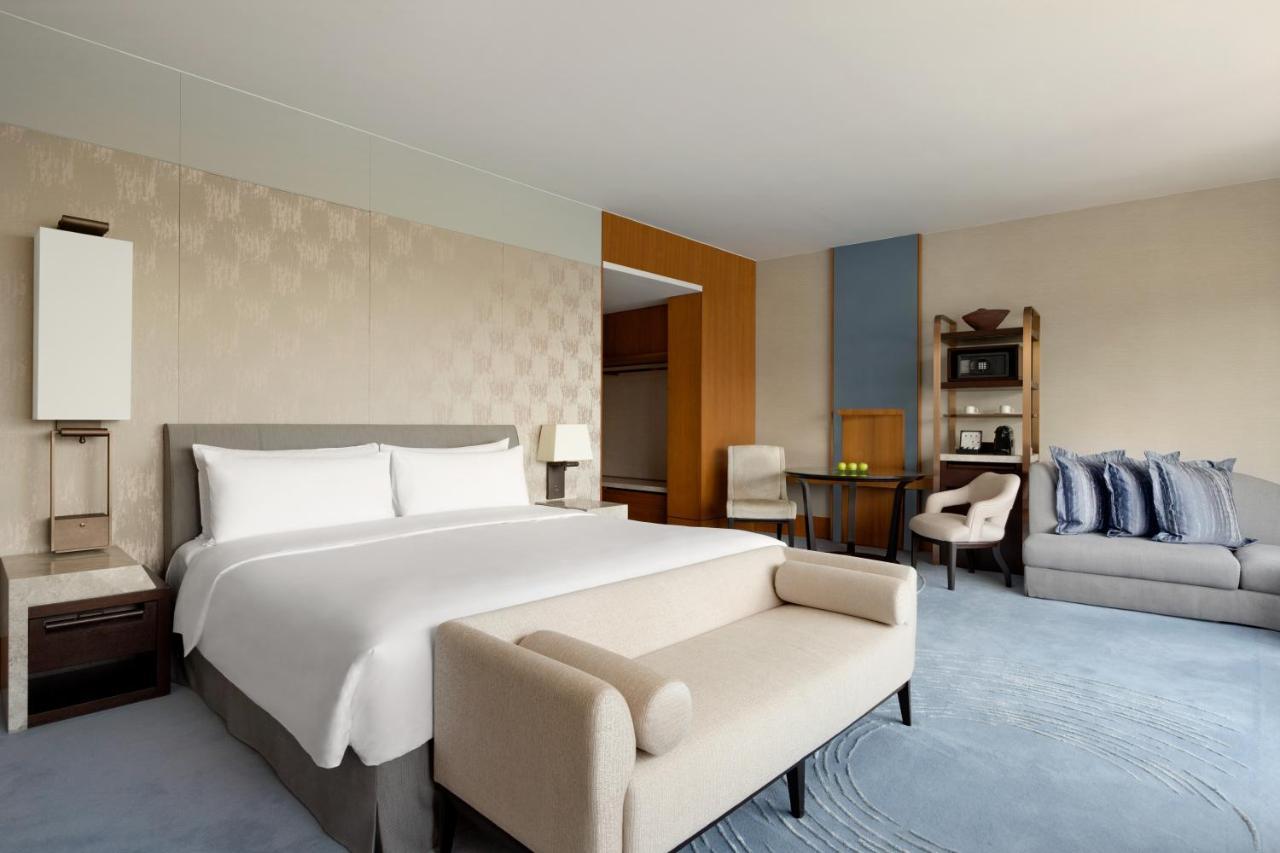 Club Premier Kamer met Kingsize Bed en Uitzicht op Zee