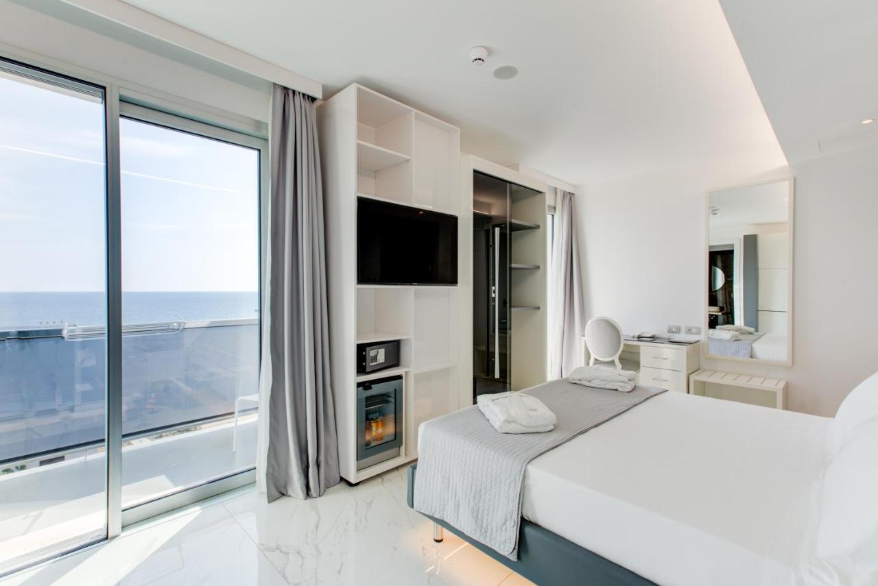 Junior Suite Sea View Spa access