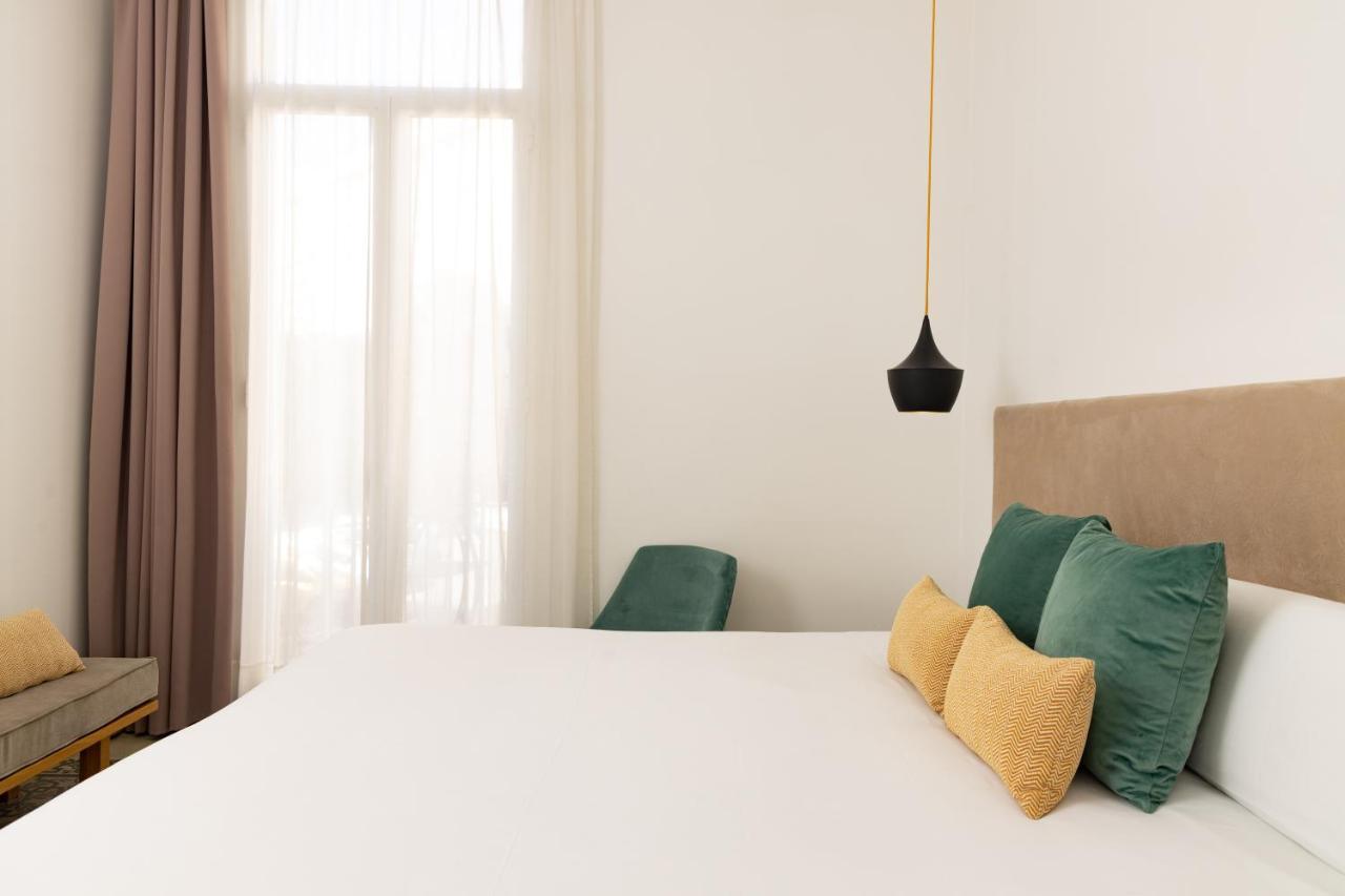 Double or Twin Room Street View