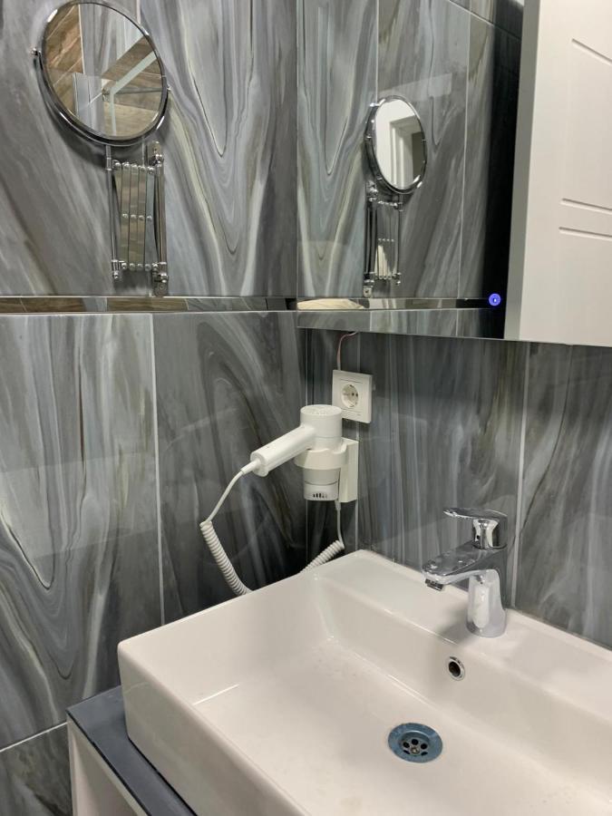 Deluxe Dreibettzimmer