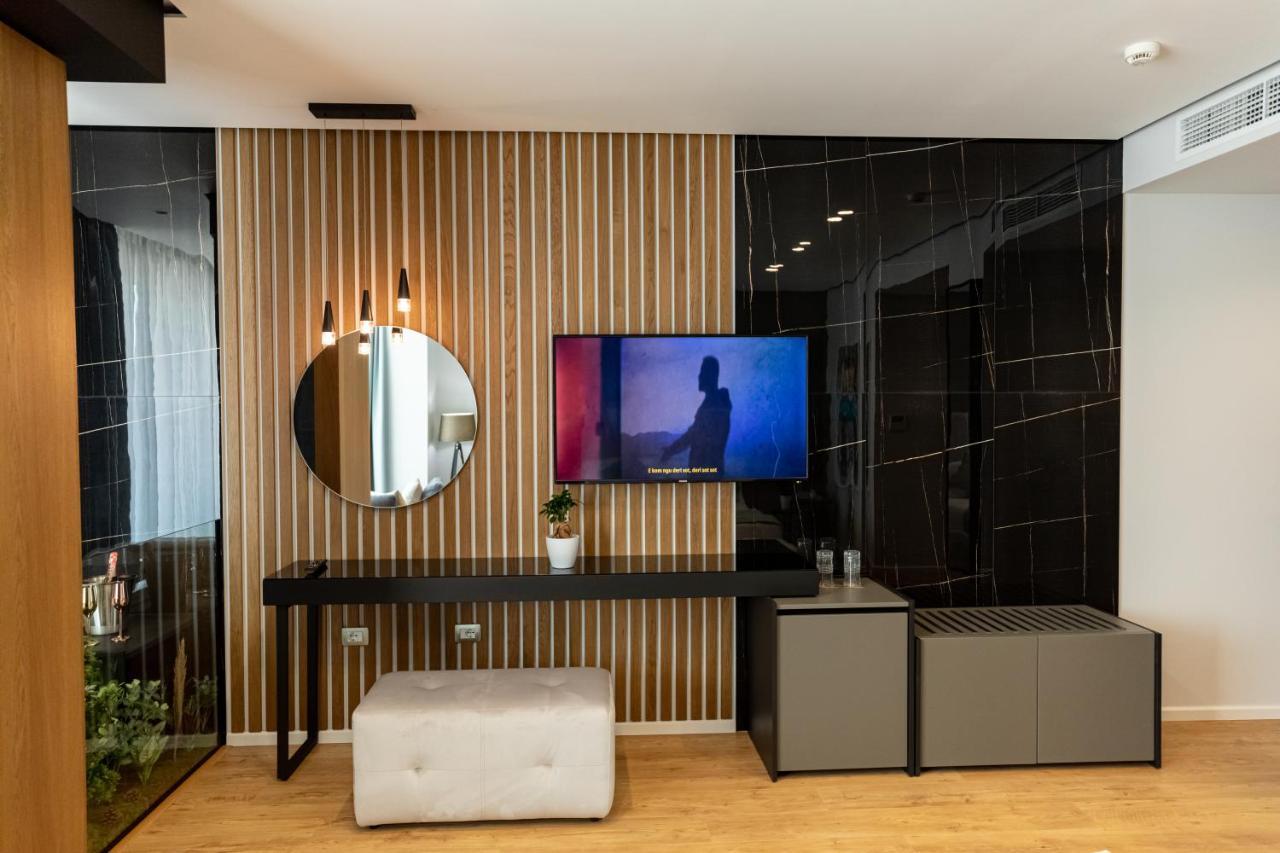 Suite Hot Tub