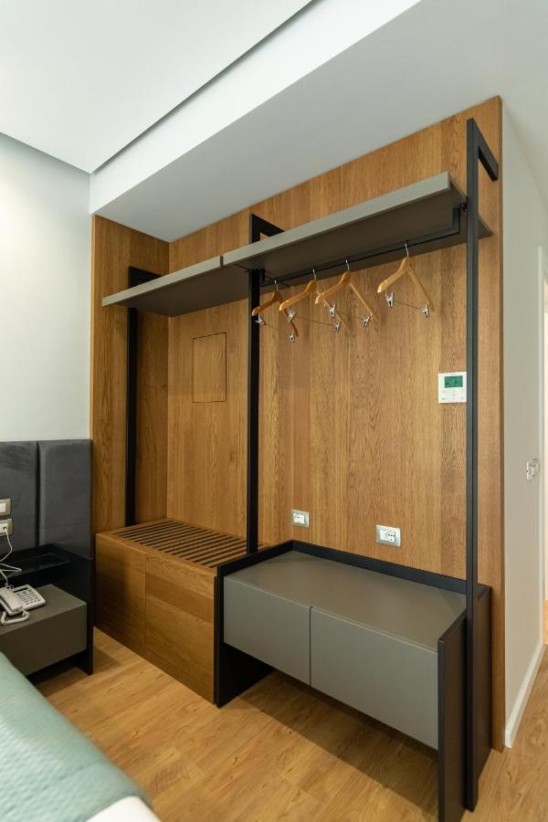 Double Room Mountain View
