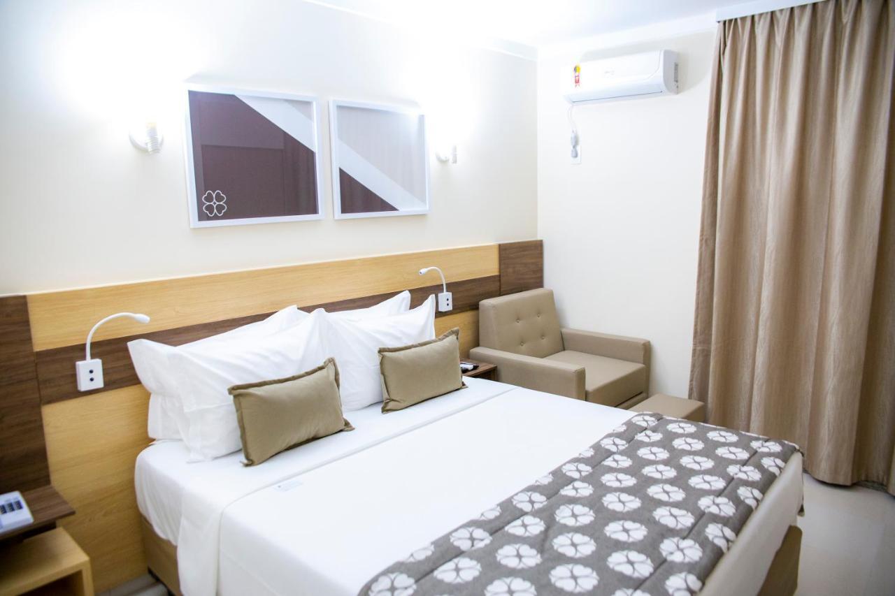 Quarto Duplo