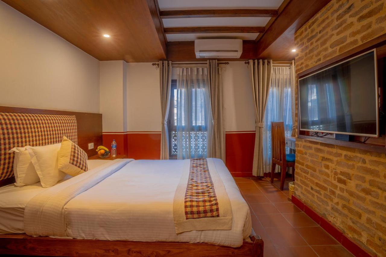 Deluxe Double or Twin Room