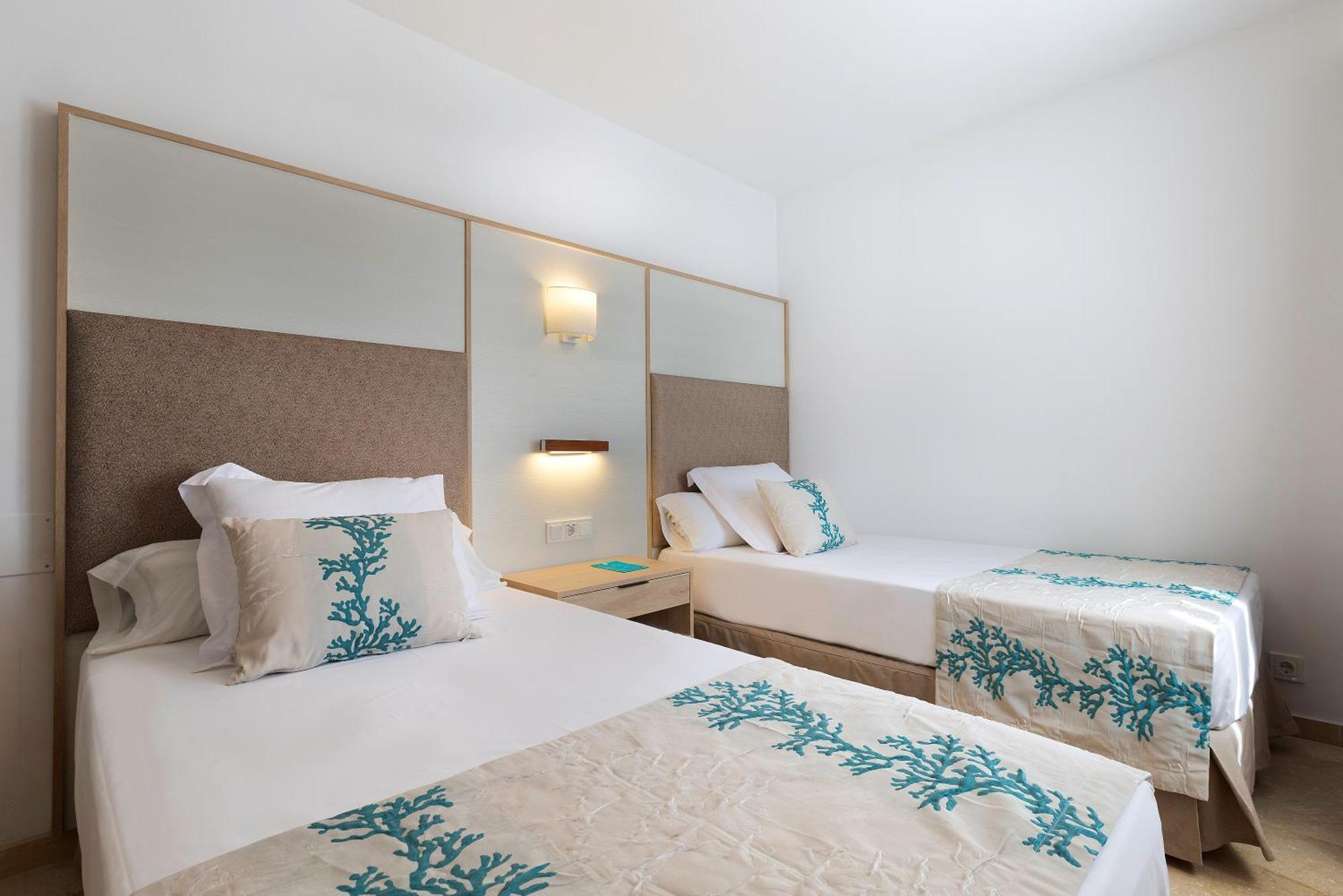Suite com 2 Quartos e Vista Mar