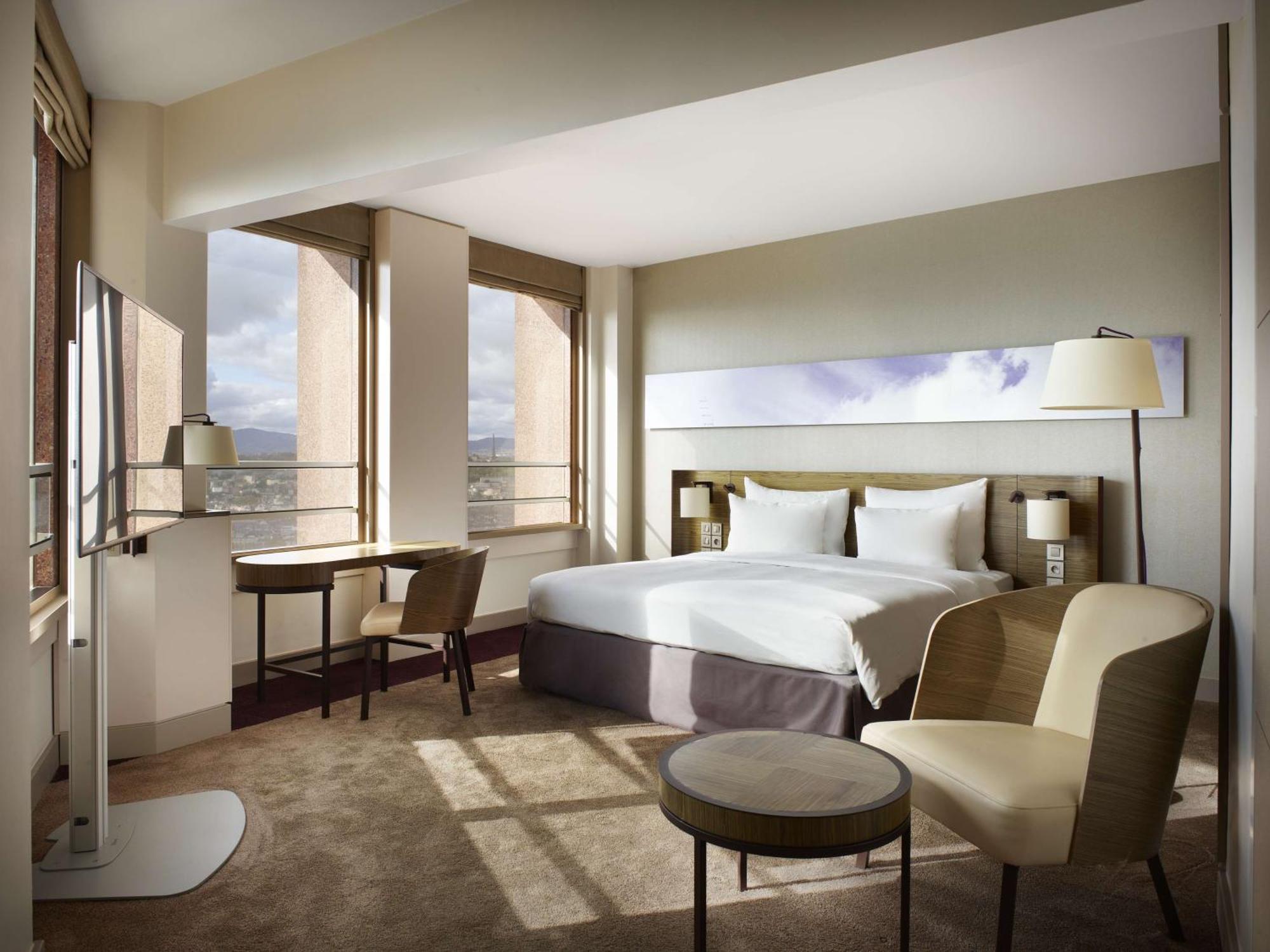 Junior Suite Panoramic Old Town View