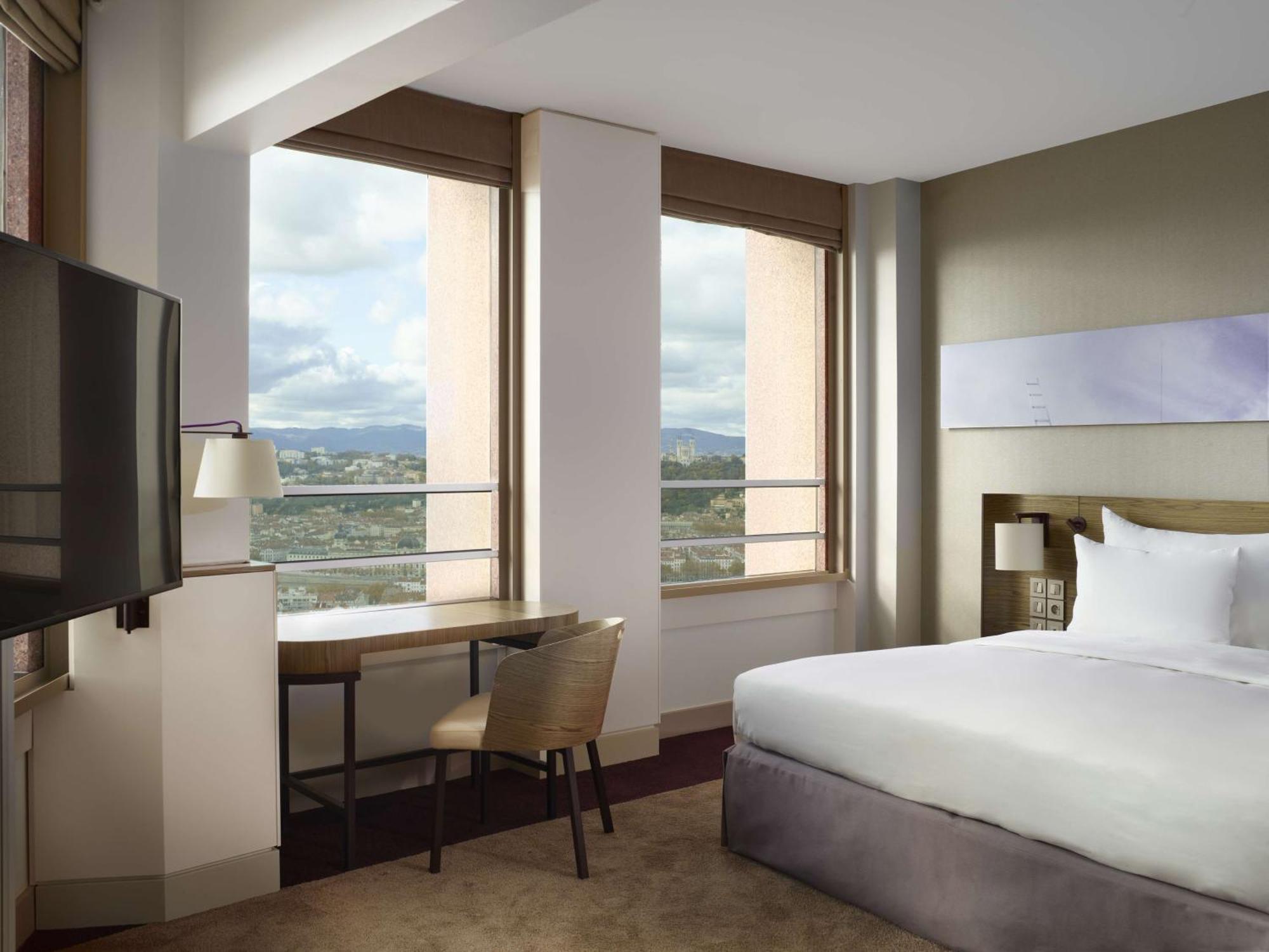 Junior Suite Panoramic Old Town View