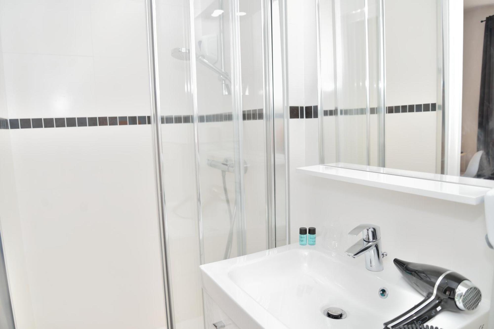 Classic Triple Room,917301763:JPEG