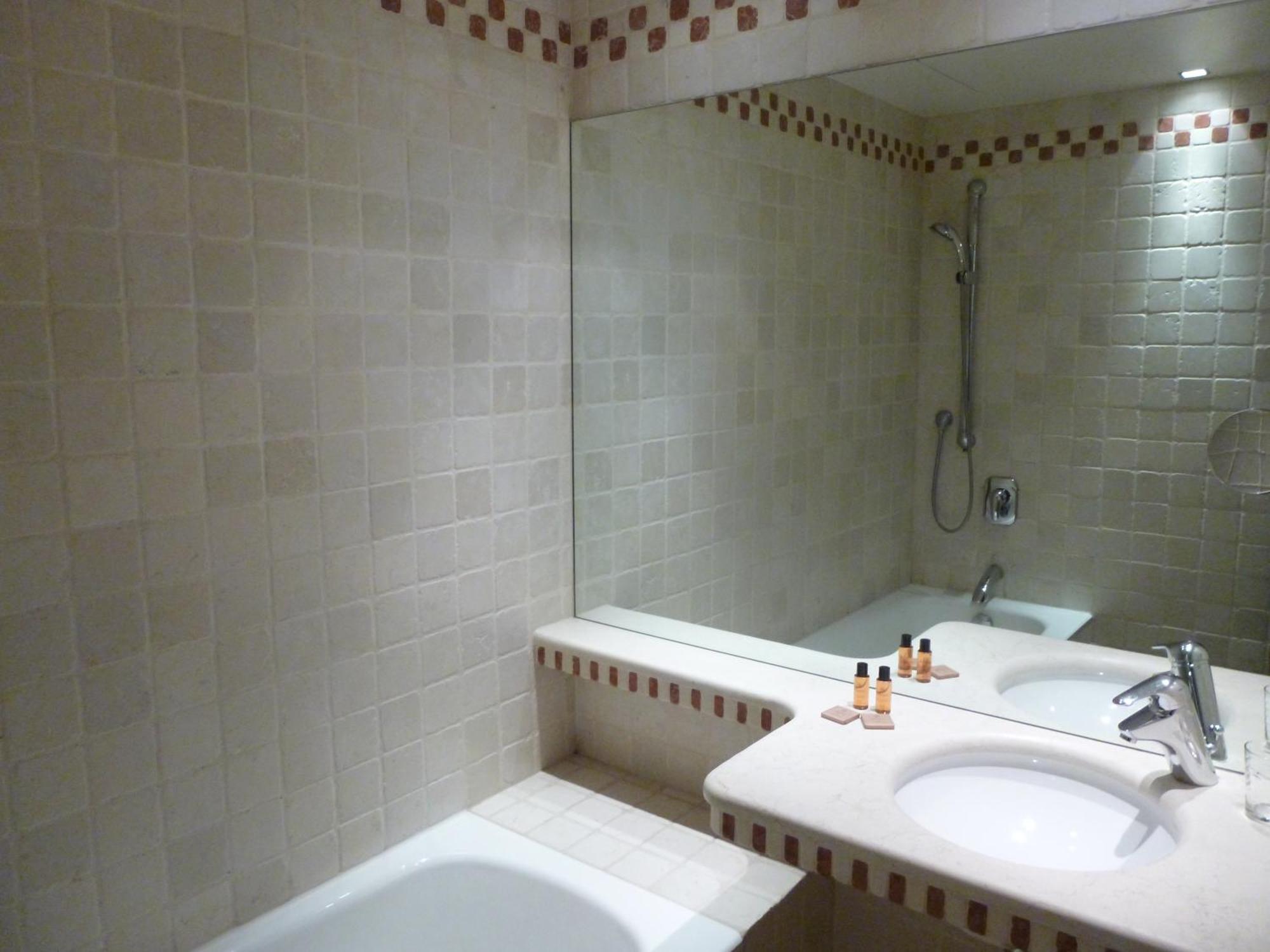 Standard Double Room,1208663905:JPEG