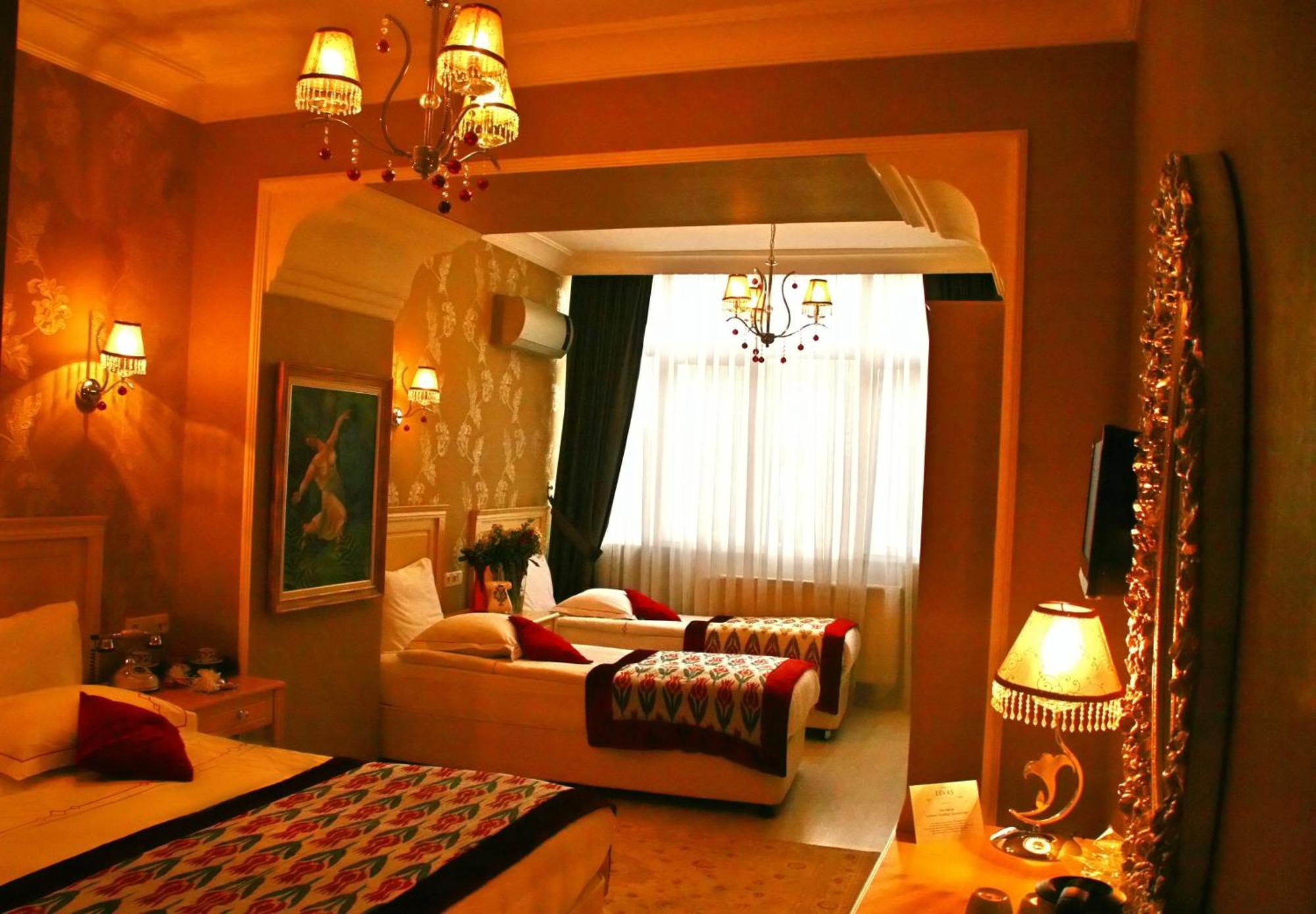 Quadruple Room Bathroom