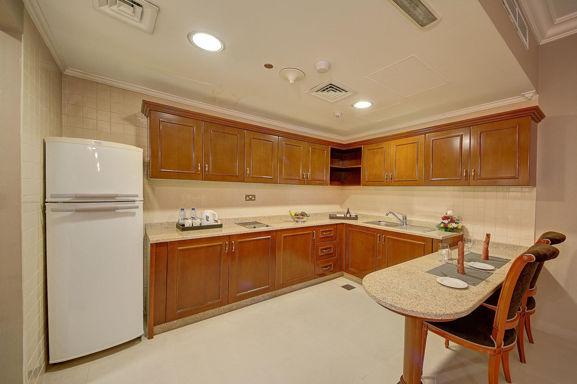 Deluxe Suite
