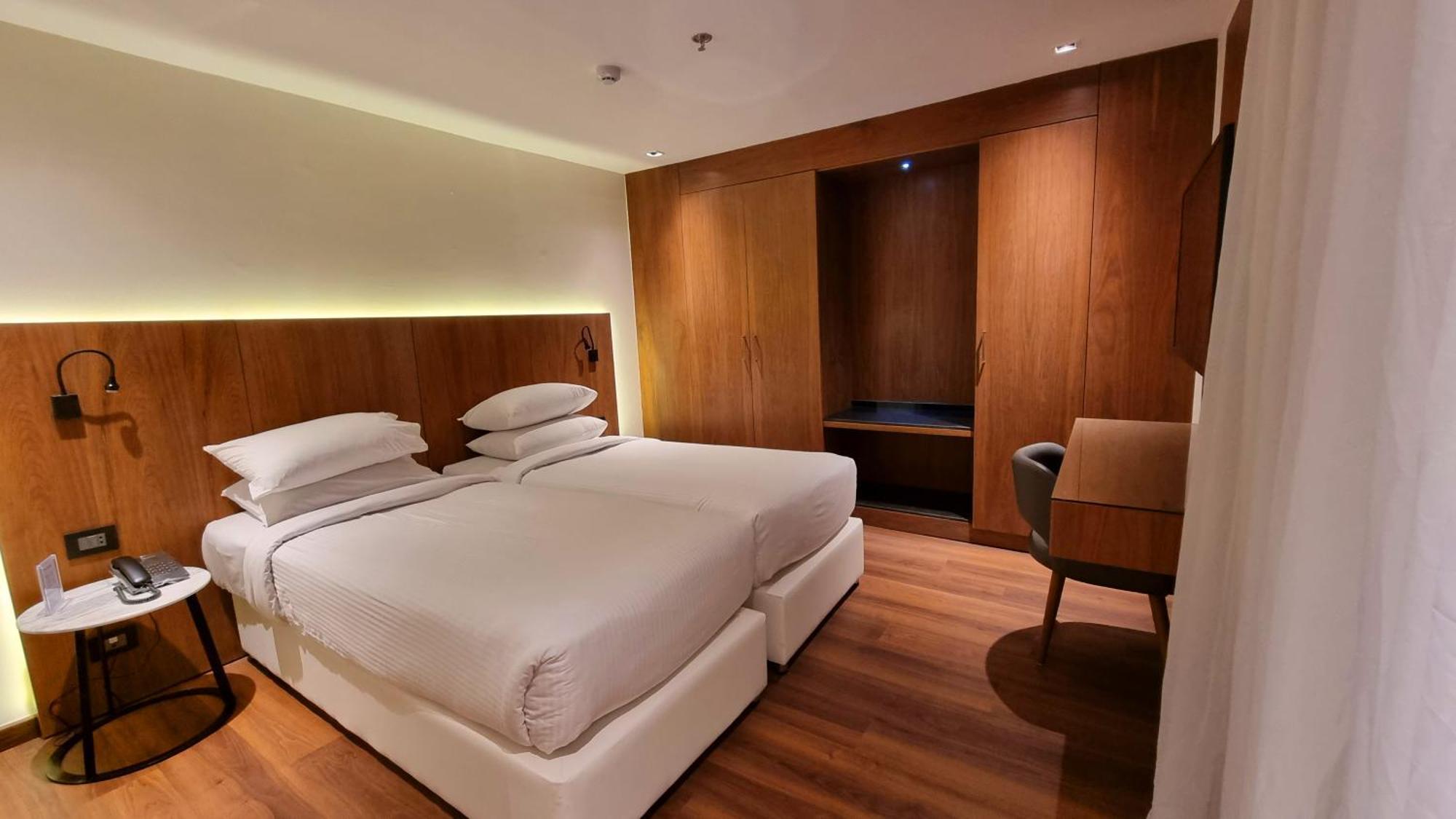 Executive Suite