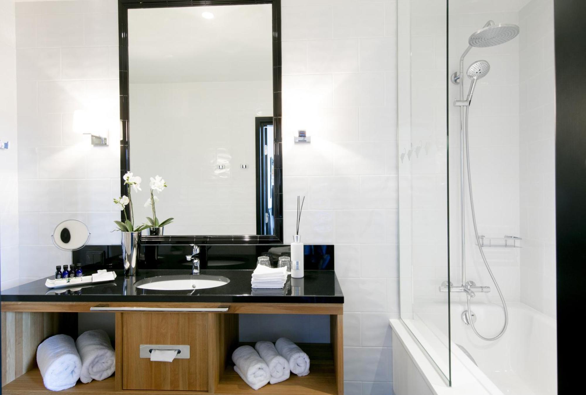 Lux Double Room