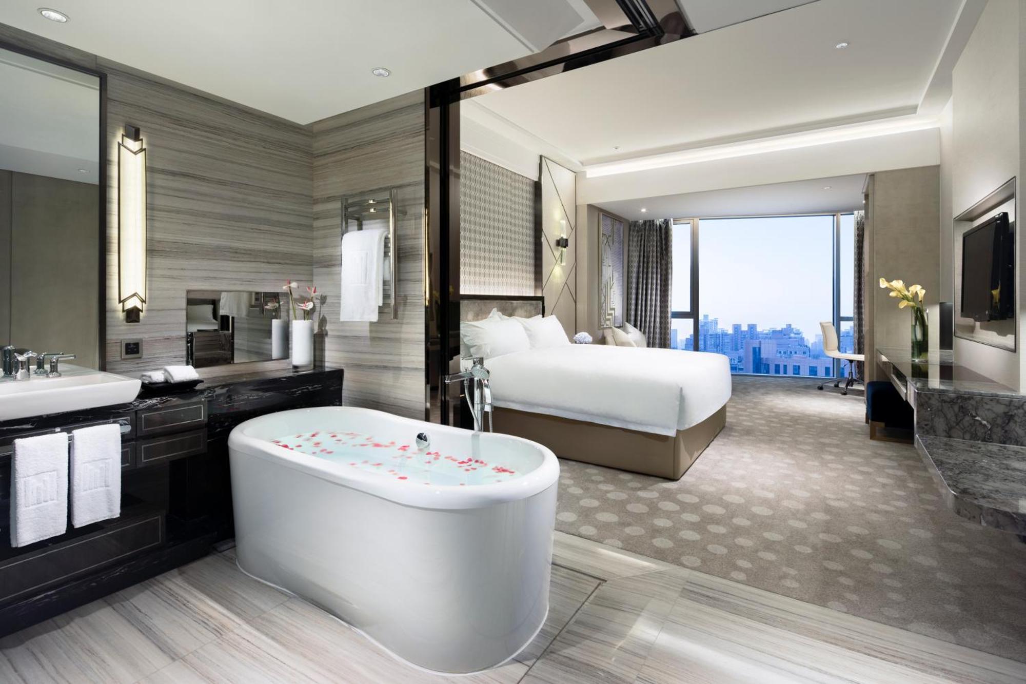 Premier Twin Room