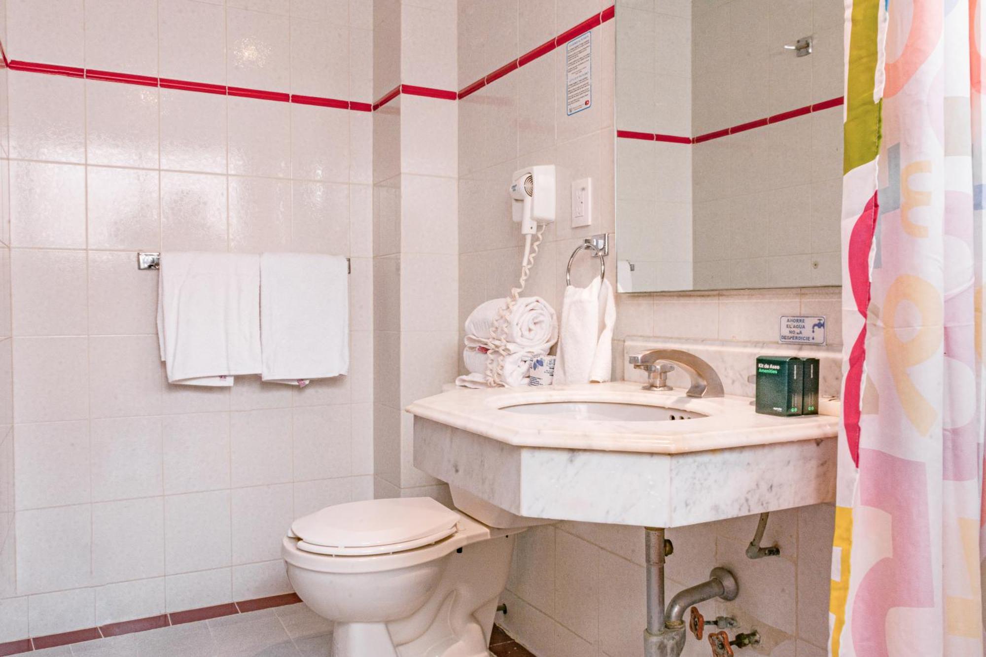 Habitación Doble Estándar con 2 camas grandes