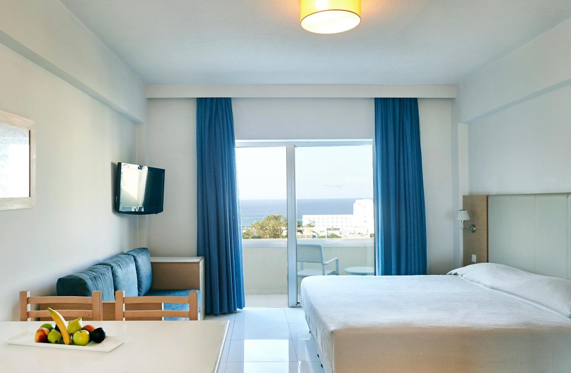 Studio Sea View