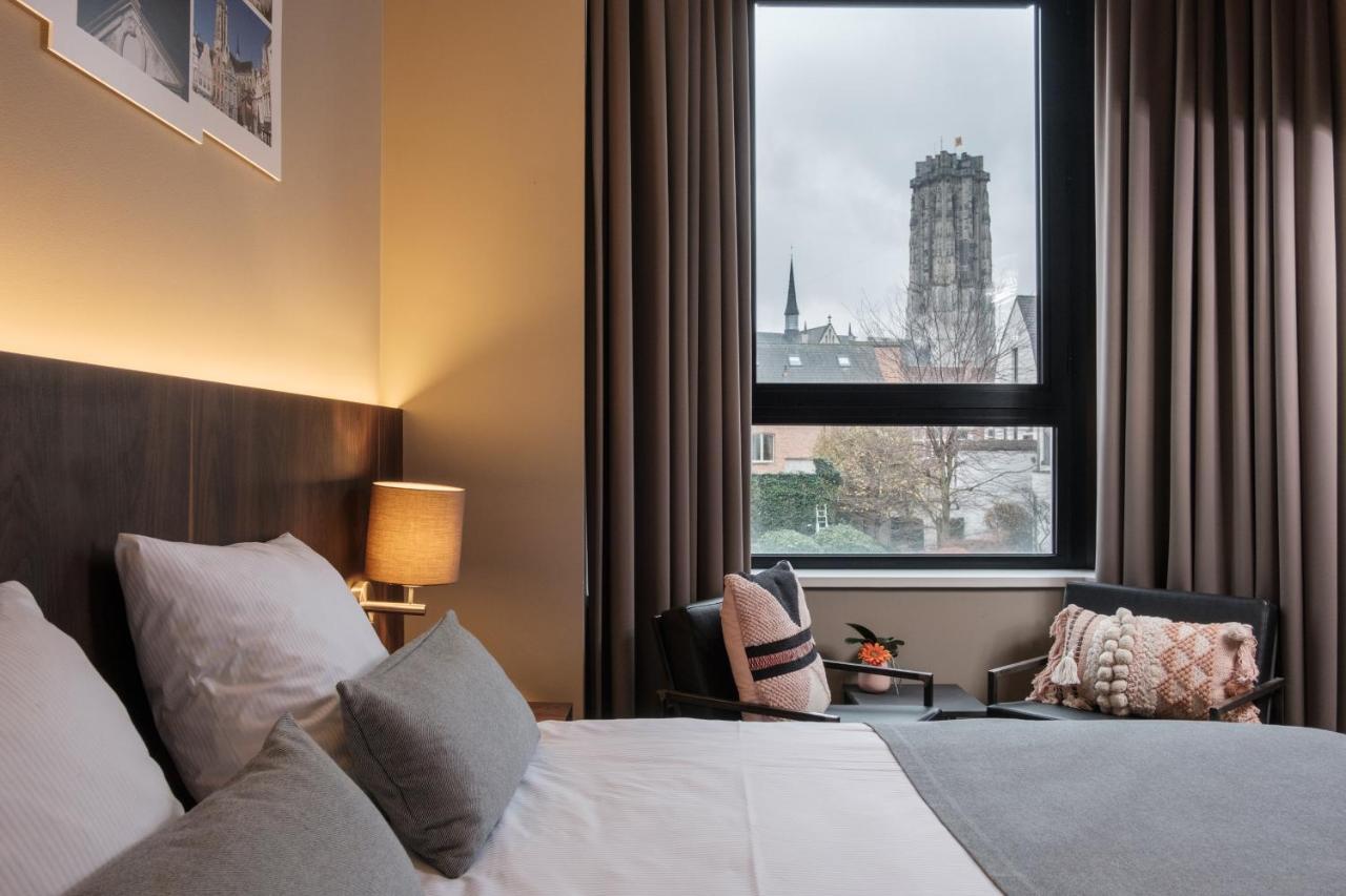 Cathedral View Room,1225520141:JPEG
