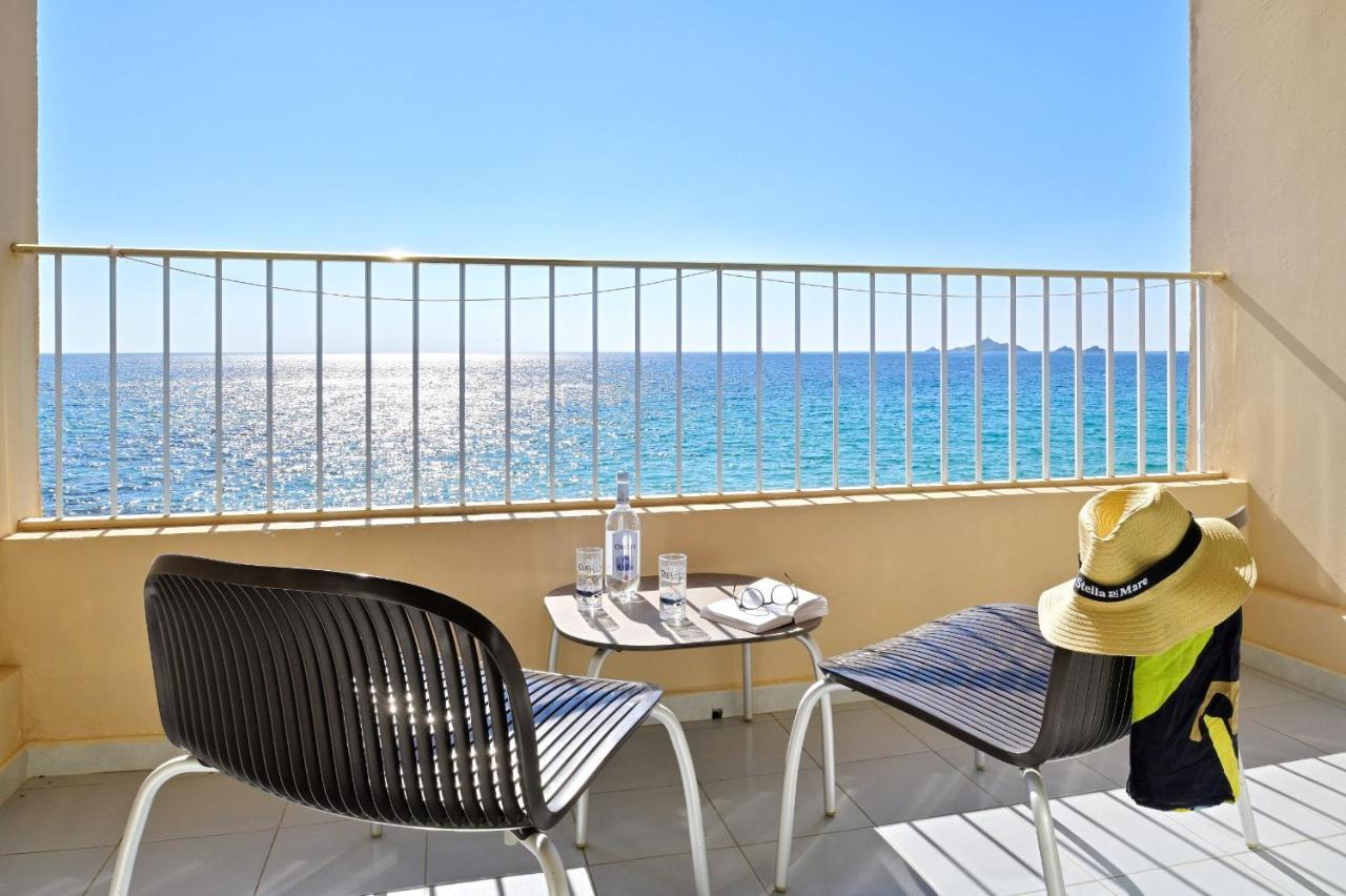 Tweepersoonskamer met Balkon en Uitzicht op Zee