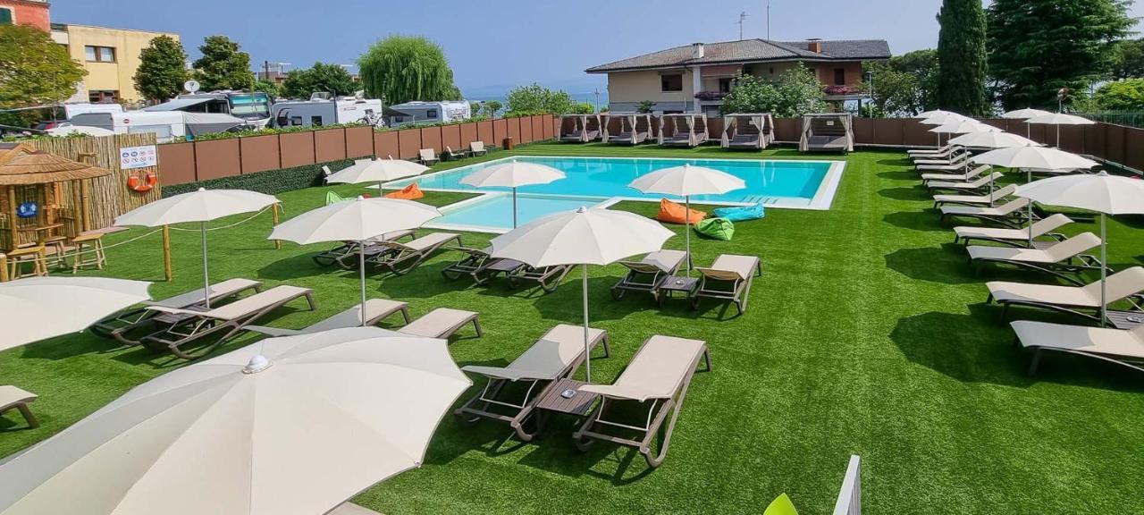 Junior Suite mit Poolblick