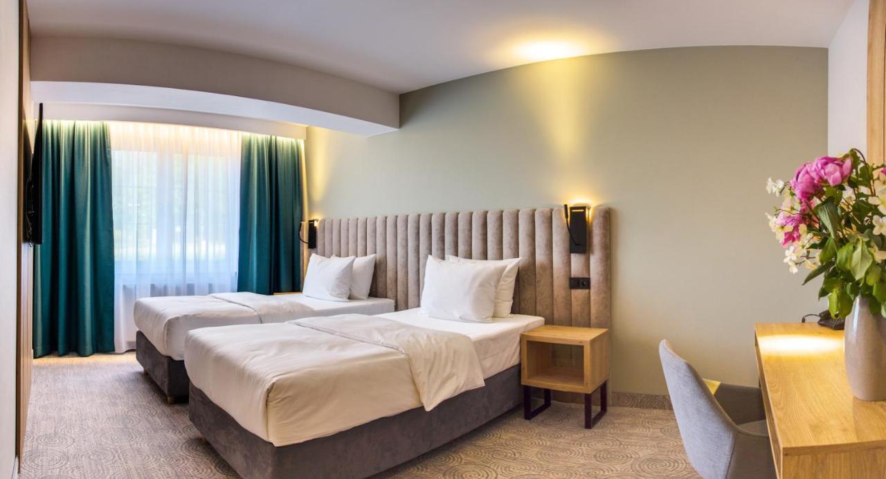 Twin Room - Disability Access,1544012446:JPEG