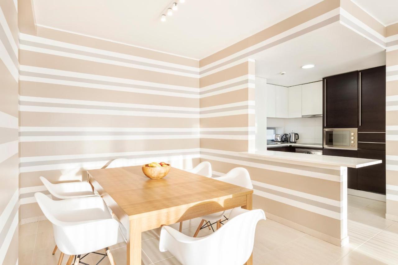 Two-Bedroom Apartment Golf View