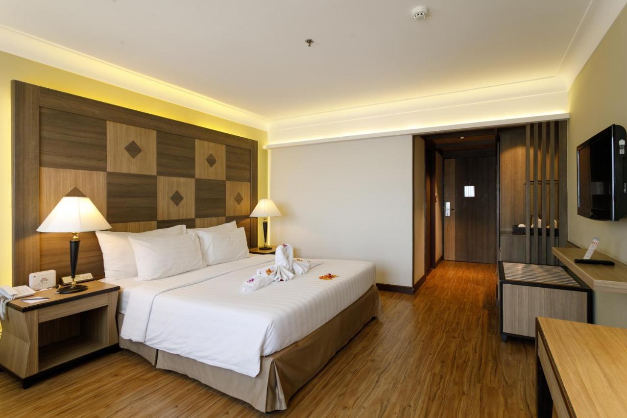 Superior King Room