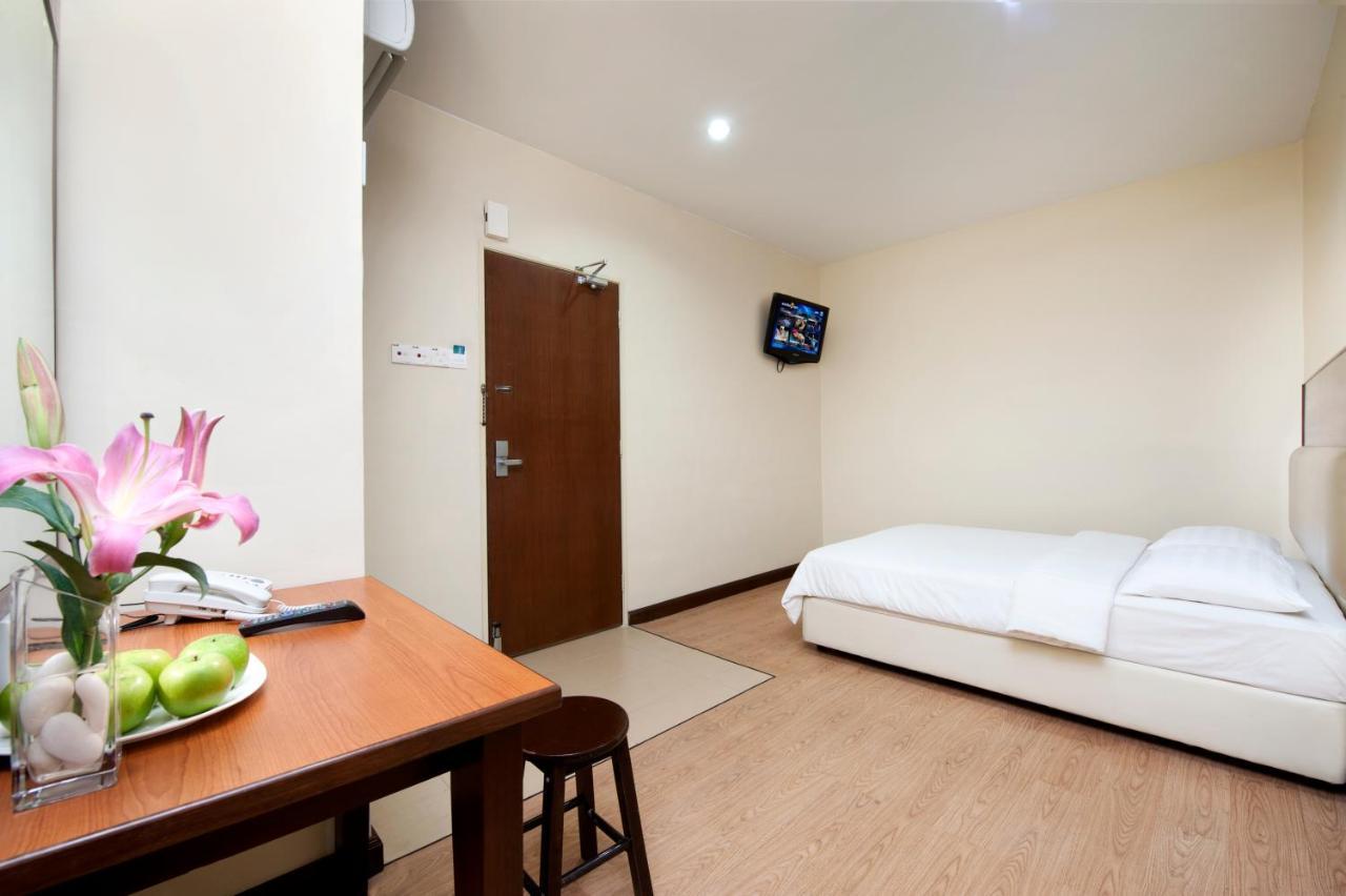 Standard Double Room No Window