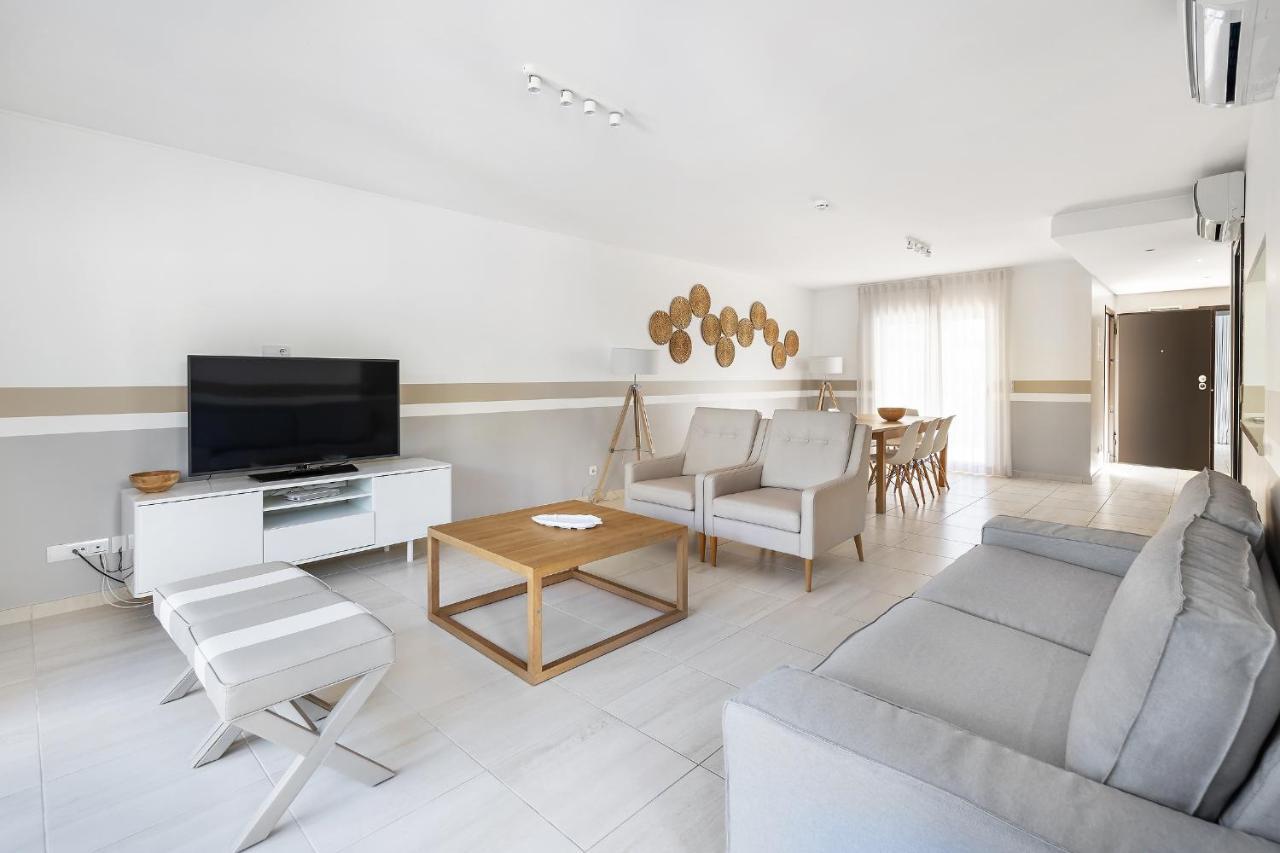 Three-Bedroom Townhouse