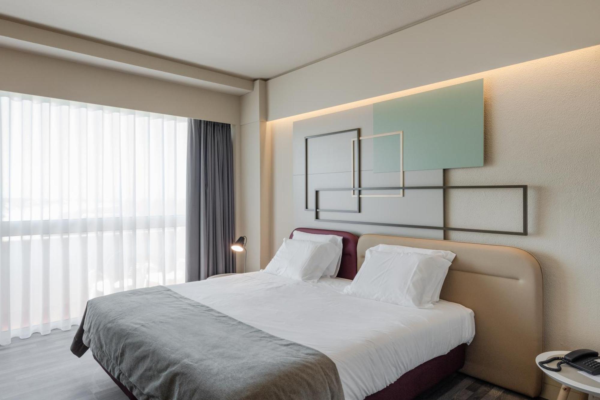 Double or Twin Room Garden View