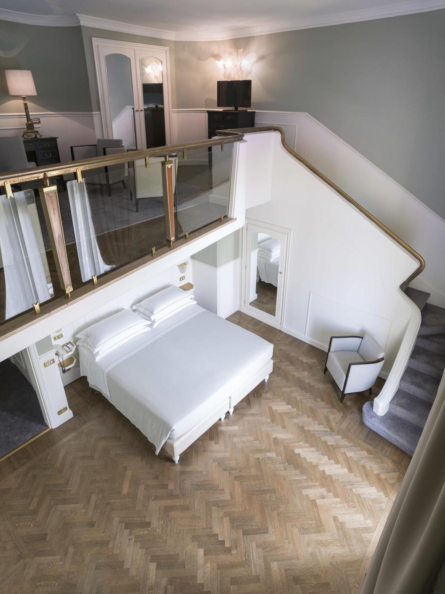 Family Suite - Split Level,1274599309:JPEG