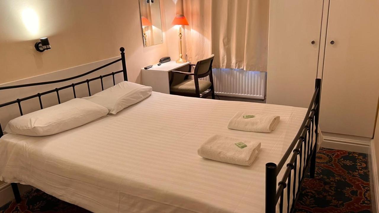 Chambre Double avec Salle de Bains Privative