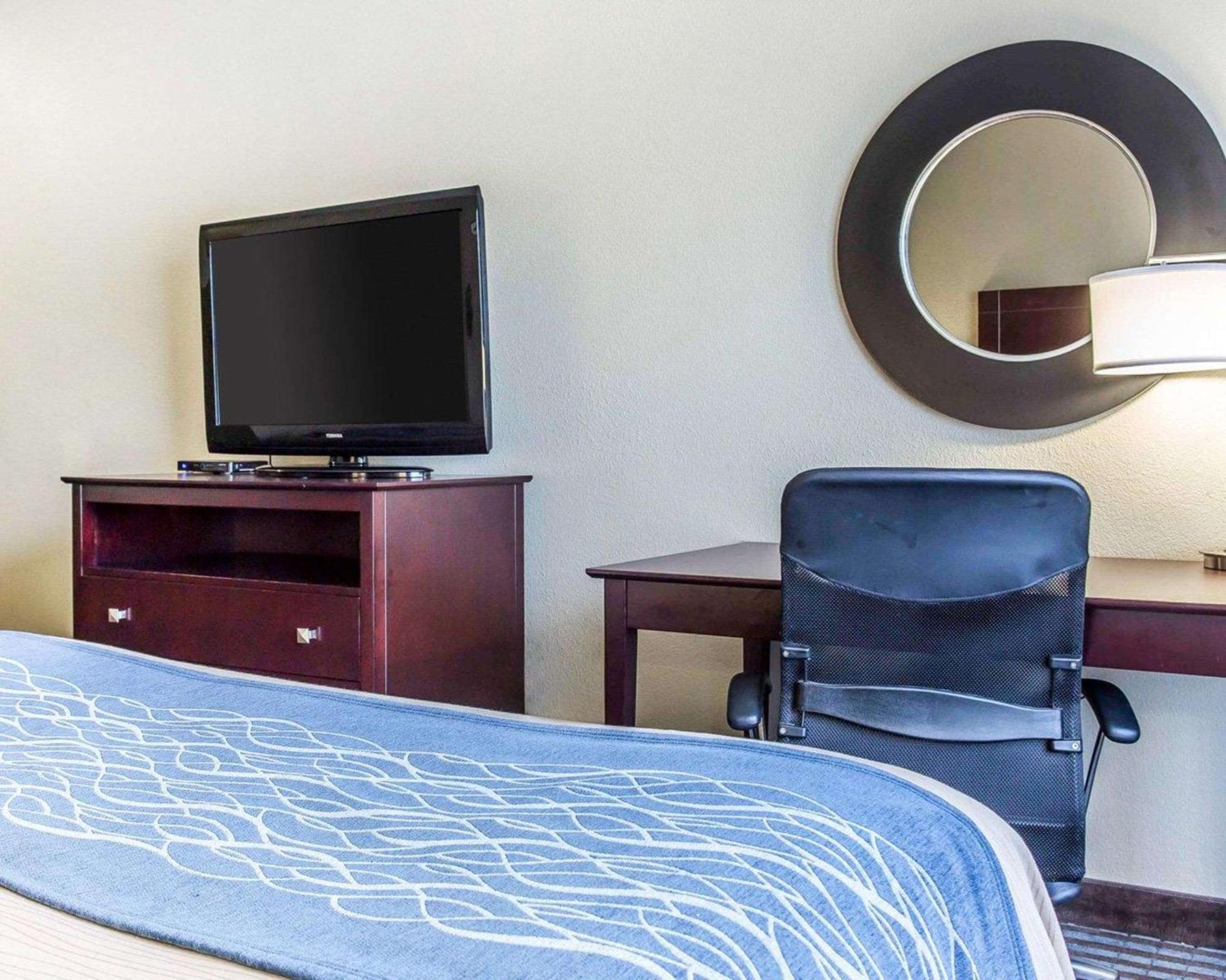 King Room - Non-Smoking