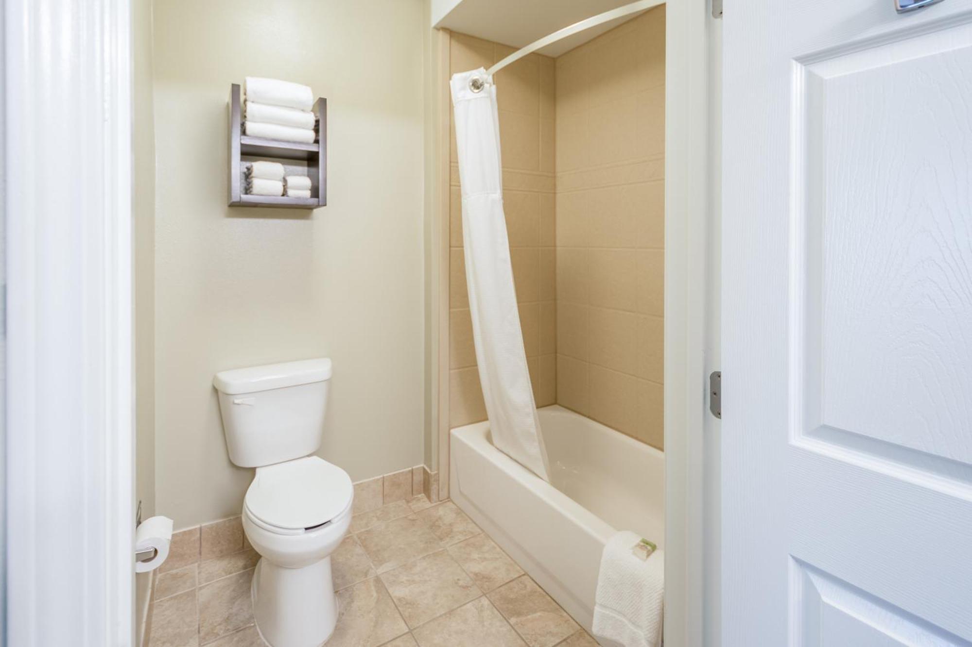 Two-Bedroom Suite,1281305764:JPEG