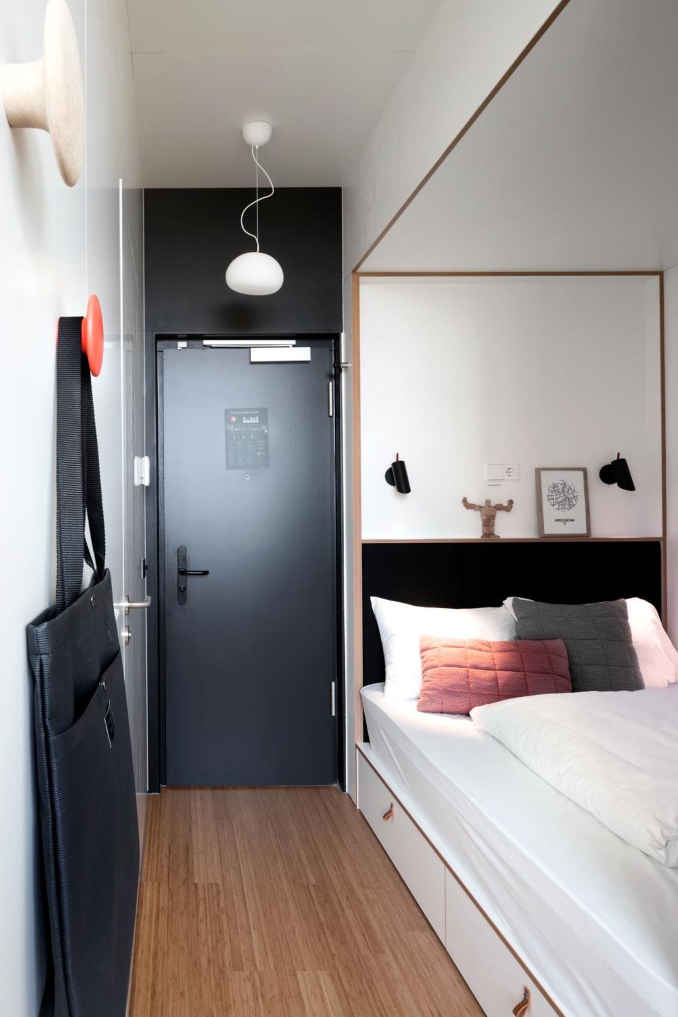 Quarto Duplo