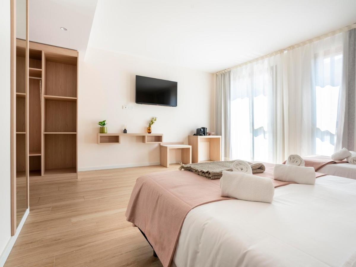 Triple Room Balcony