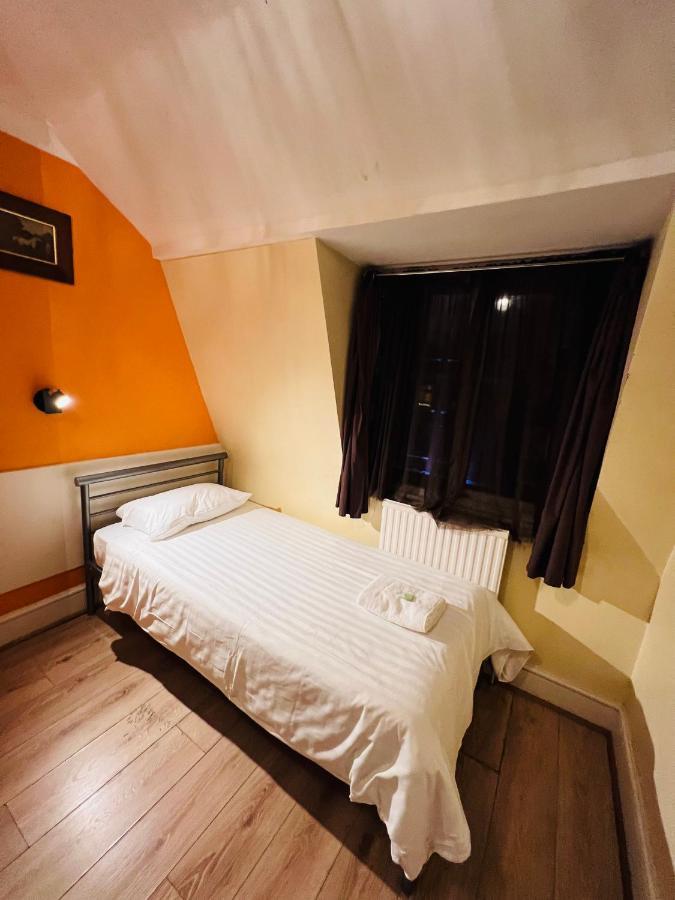 Chambre Simple avec Salle de Bains Privative
