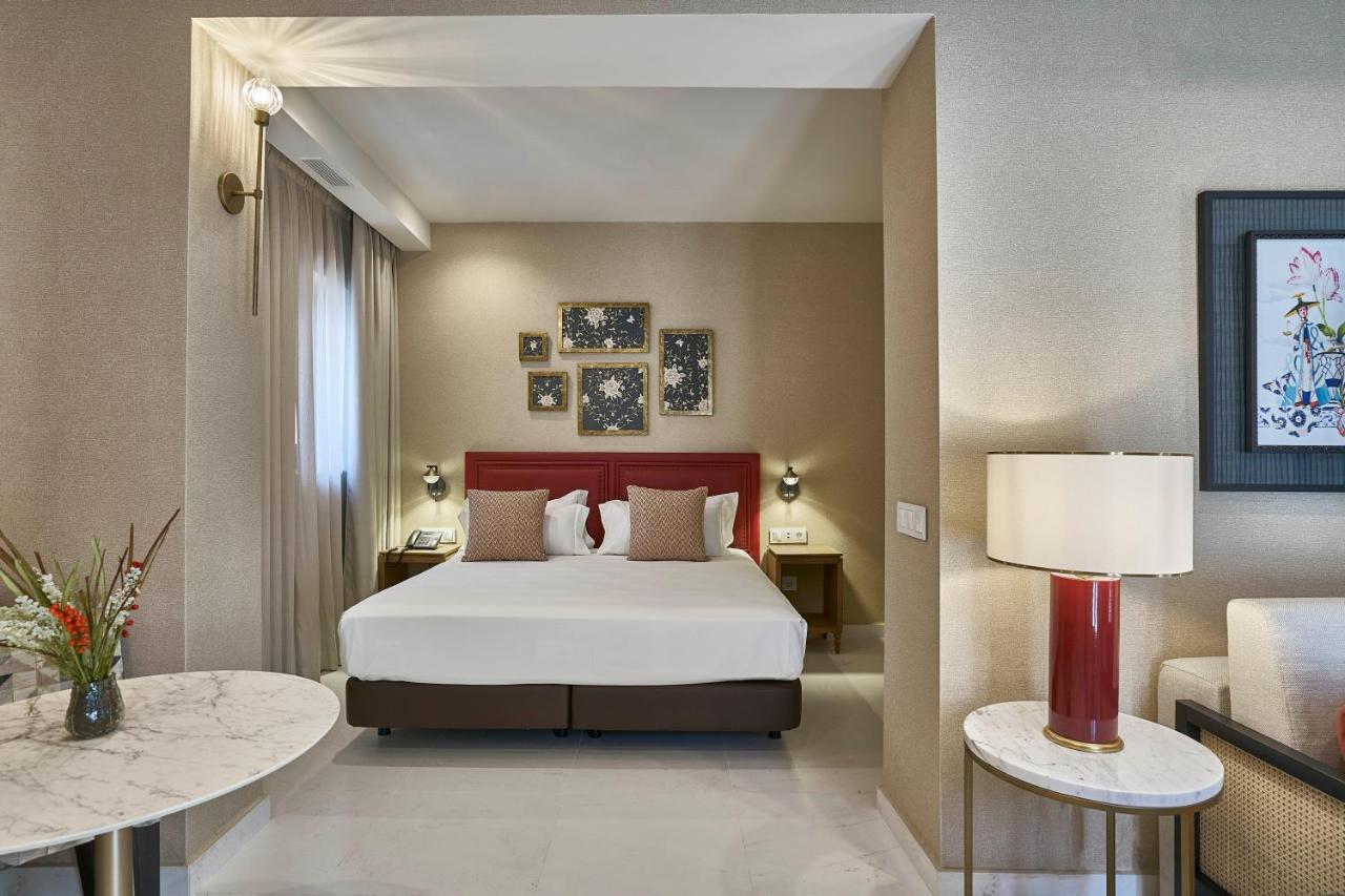 Junior Suite street floor