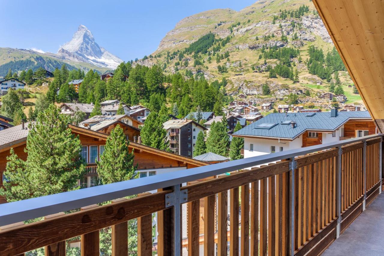Alpine Double Room Matterhorn View