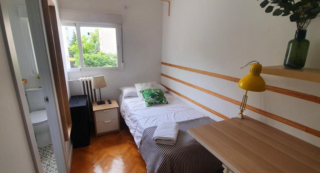Single Room Private Bathroom