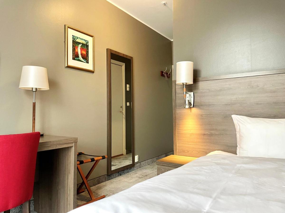 Budget Single Room