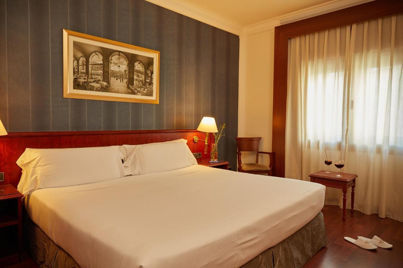 Double Room (1-2 Adults),1356911363:JPEG