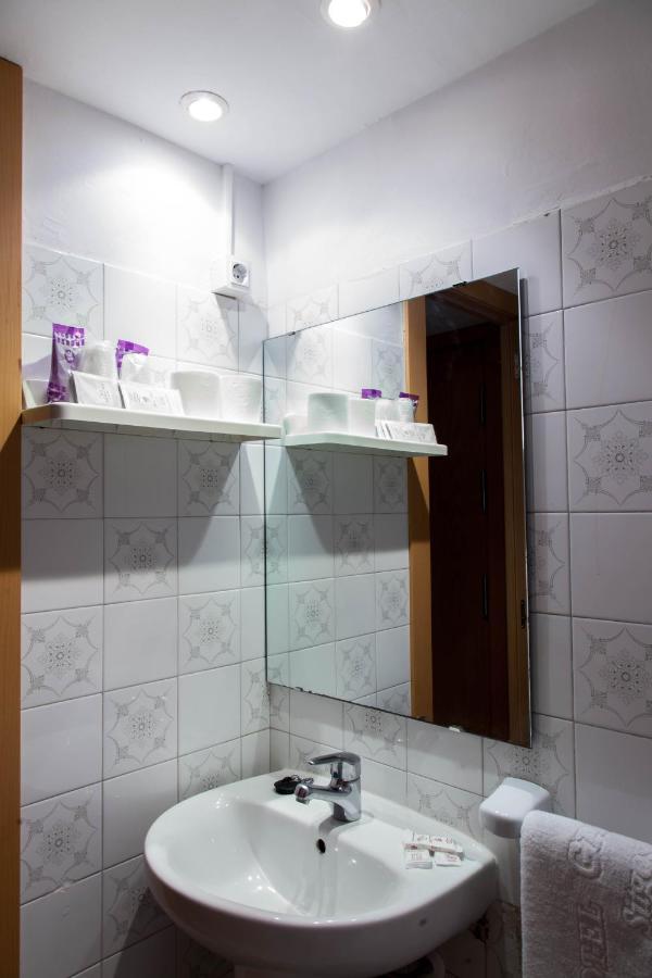 Economy Double or Twin Room