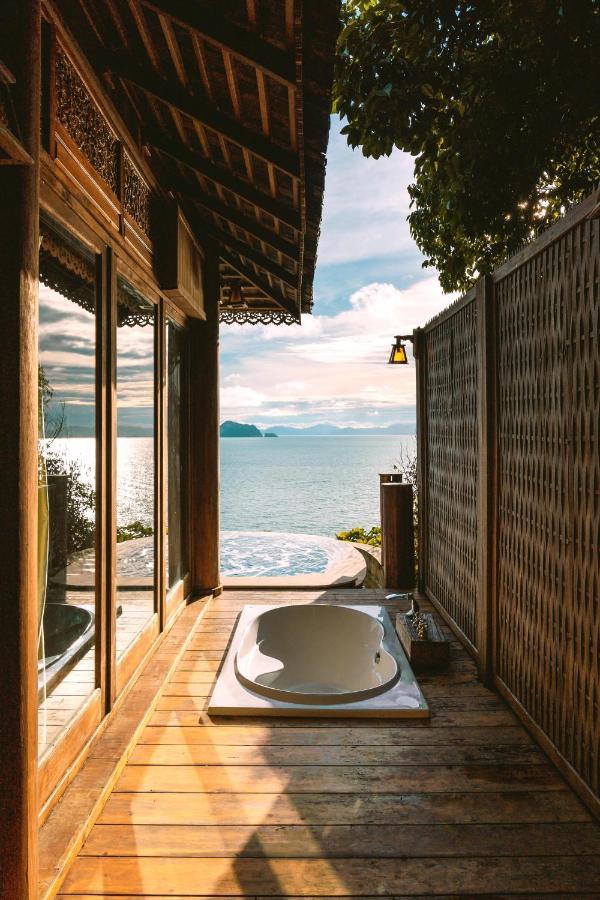 Seawater Pool Villa THB 1500 Net Resor Credit per