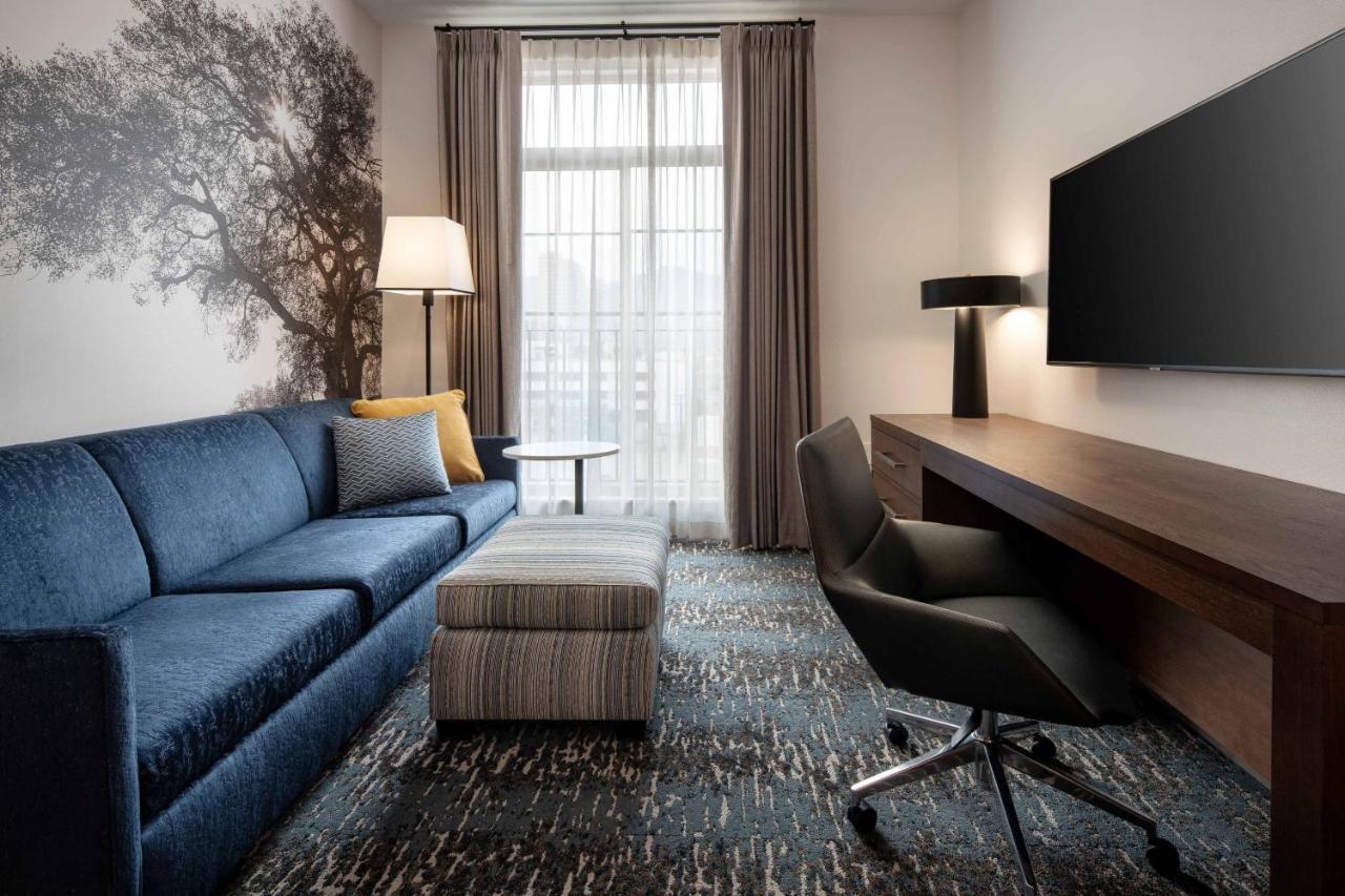2 Bedroom Suite