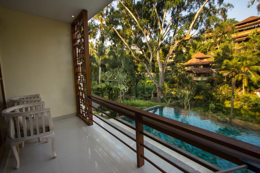 Deluxe Room River View