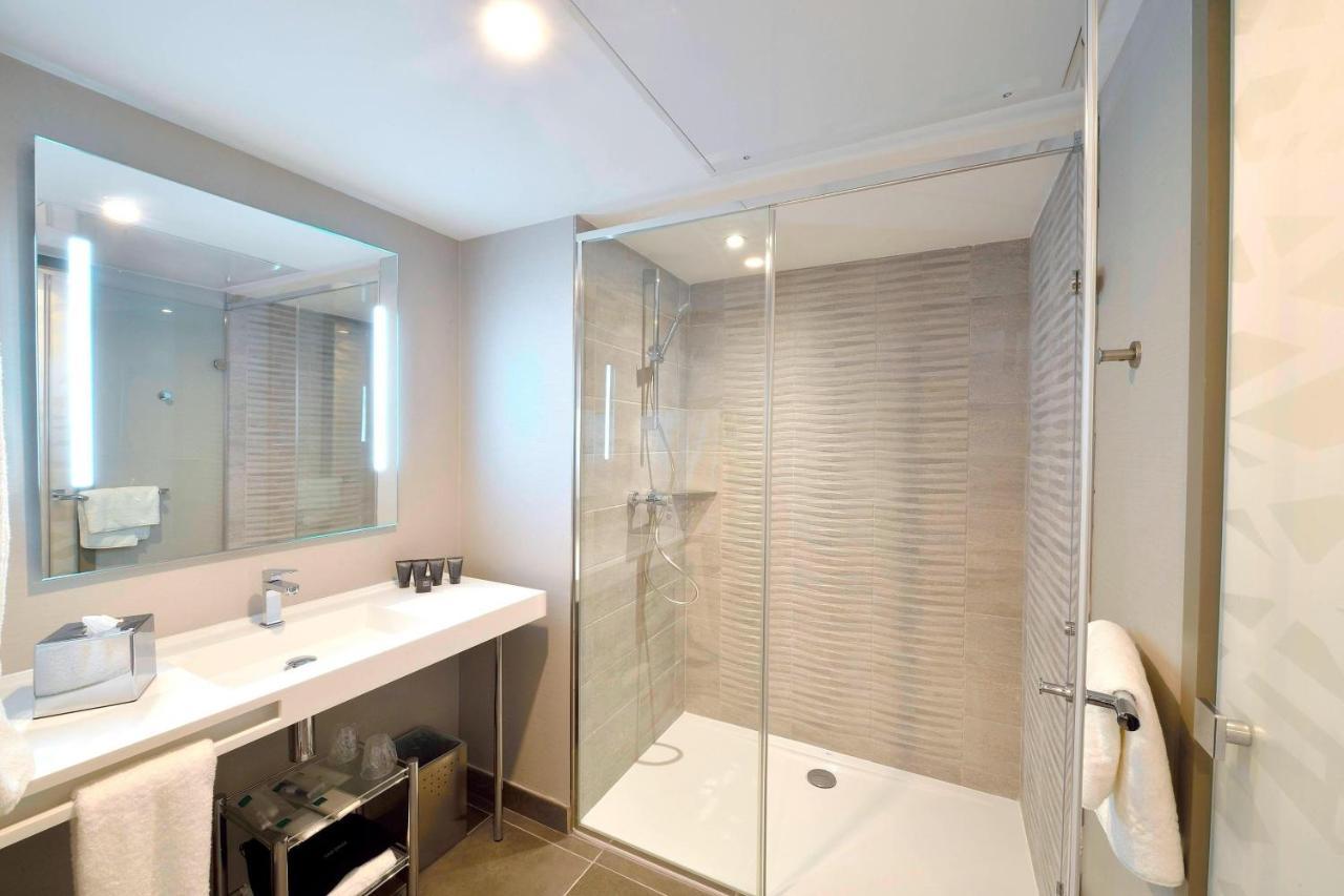 Executive Family Room,1556225026:JPEG